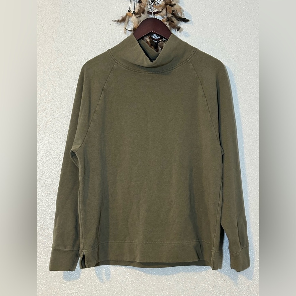 GAP Women’s XL Green Funnel Neck Sweatshirt Sustainable Casual Sweater